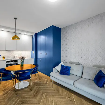 Vipwarsawapartments Sapphire Mennica アパート ワルシャワ