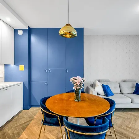 Vipwarsawapartments Sapphire Mennica ワルシャワ