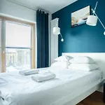 Vipwarsawapartments Sapphire Mennica