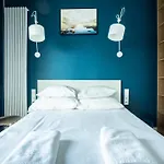 Vipwarsawapartments Sapphire Mennica