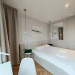 Daire Vipwarsawapartments Sapphire Mennica