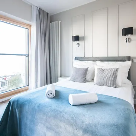 Vipwarsawapartments Sapphire Mennica *