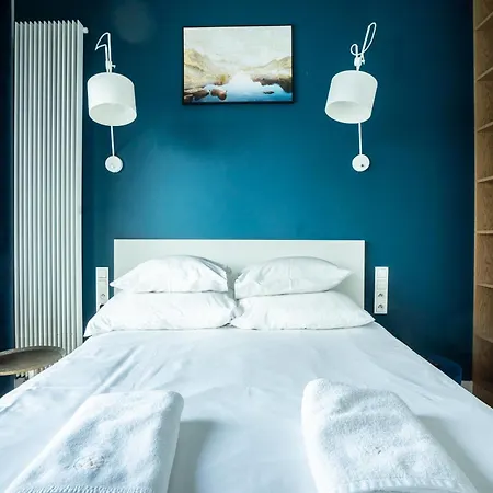 Vipwarsawapartments Sapphire Mennica