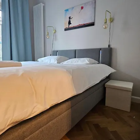 Lejlighed Vipwarsawapartments Sapphire Mennica Warszawa
