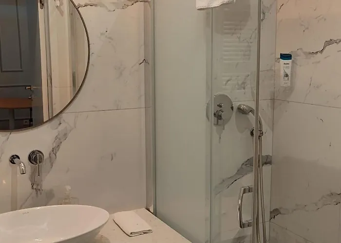 Vipwarsawapartments Sapphire Mennica شقة *