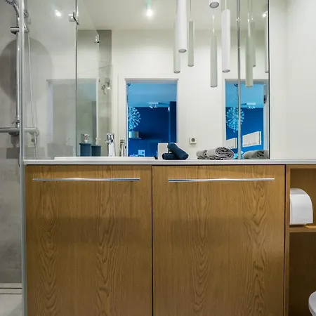 Vipwarsawapartments Sapphire Mennica