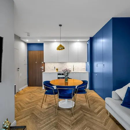 Vipwarsawapartments Sapphire Mennica *