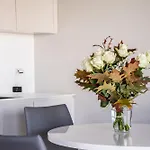 Vipwarsawapartments Sapphire Mennica * Varsóvia
