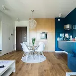 Vipwarsawapartments Sapphire Mennica Apartamento *