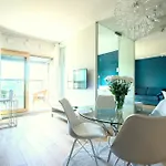 Apartamento Vipwarsawapartments Sapphire Mennica Varsóvia