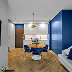 Vipwarsawapartments Sapphire Mennica *