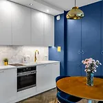 Vipwarsawapartments Sapphire Mennica