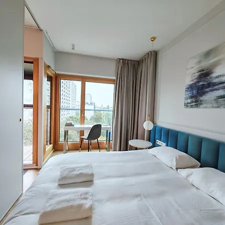 Vipwarsawapartments Sapphire Mennica Lejlighed