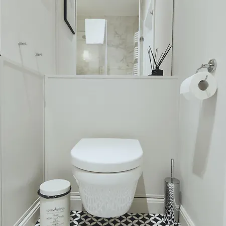 Vipwarsawapartments Sapphire Mennica Lejlighed *
